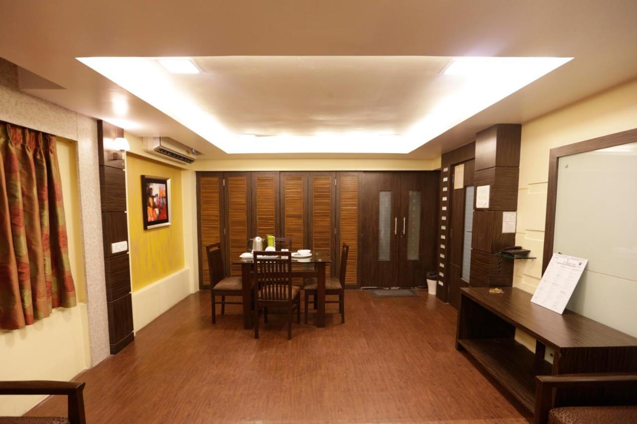 Hotel Metro Palace Mumbai Kültér fotó