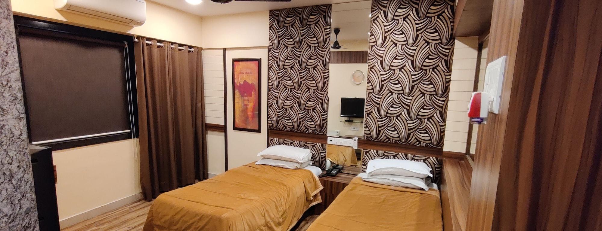 Hotel Metro Palace Mumbai Kültér fotó