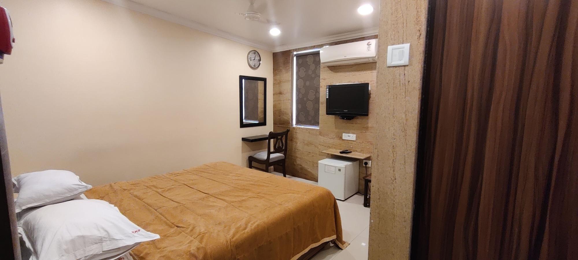 Hotel Metro Palace Mumbai Kültér fotó