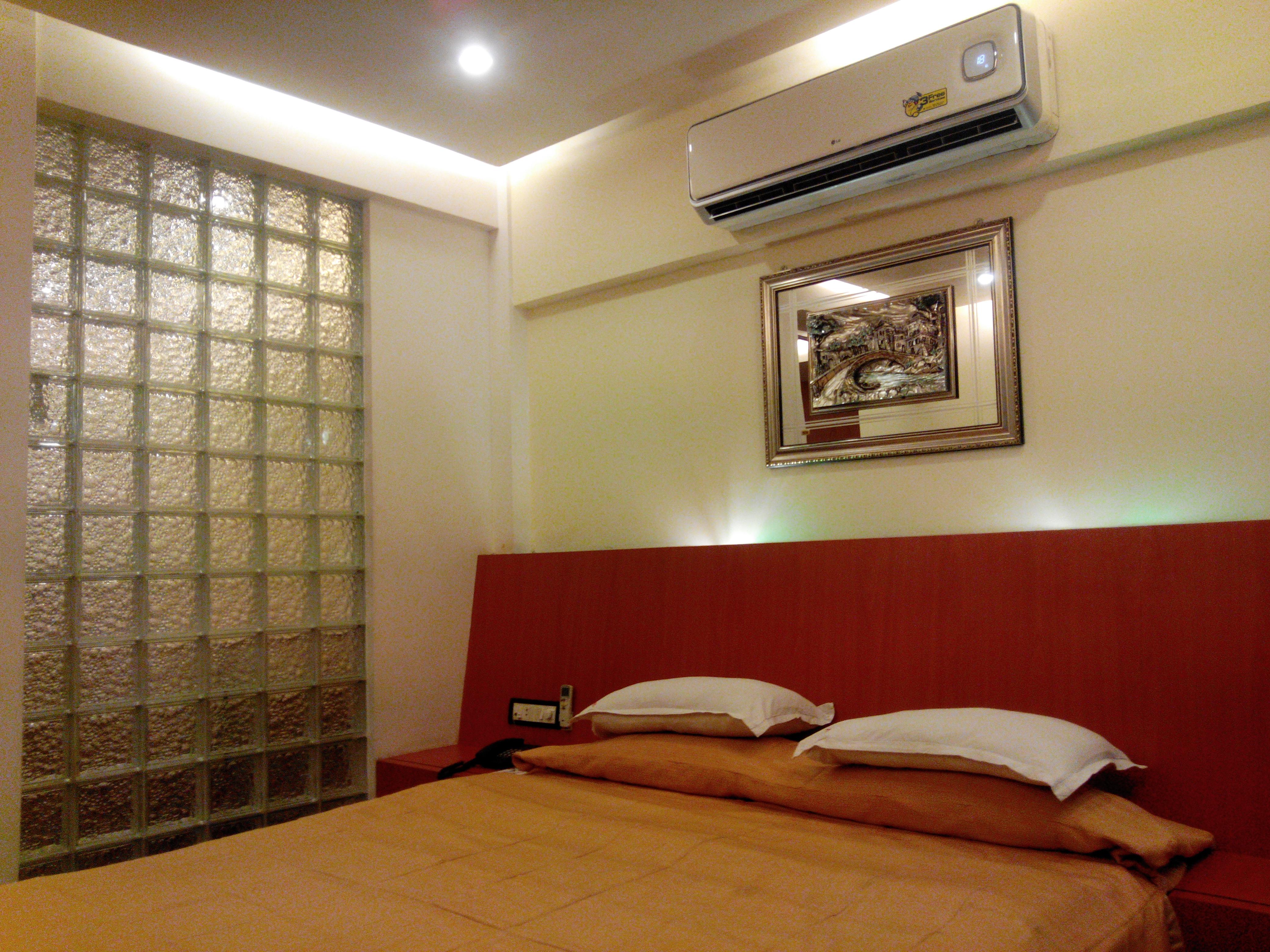 Hotel Metro Palace Mumbai Kültér fotó